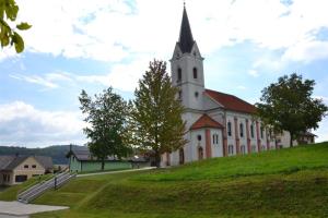 EVANGELIČANSKA CERKEV GORNJI SLAVEČI